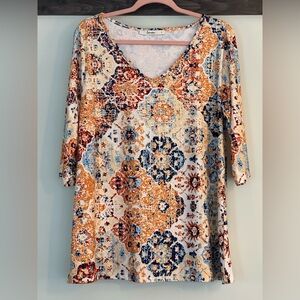 Colorful, casual tunic, lightweight, stretchy, elbow sleeve, large